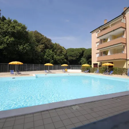 Acquamarina-2 By Interhome Rosapineta